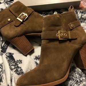 BNIB FRANCO SARTO DORINDA BOOTIE size 8.5